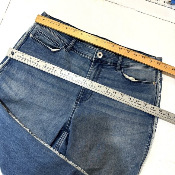 J. Jill Denim High Rise Cropped Capri Stretch Jeans - Picture 10 of 14